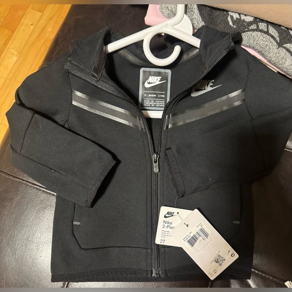 Nike Tech Black Toddler Hoodie Set - Picture 2 of 5